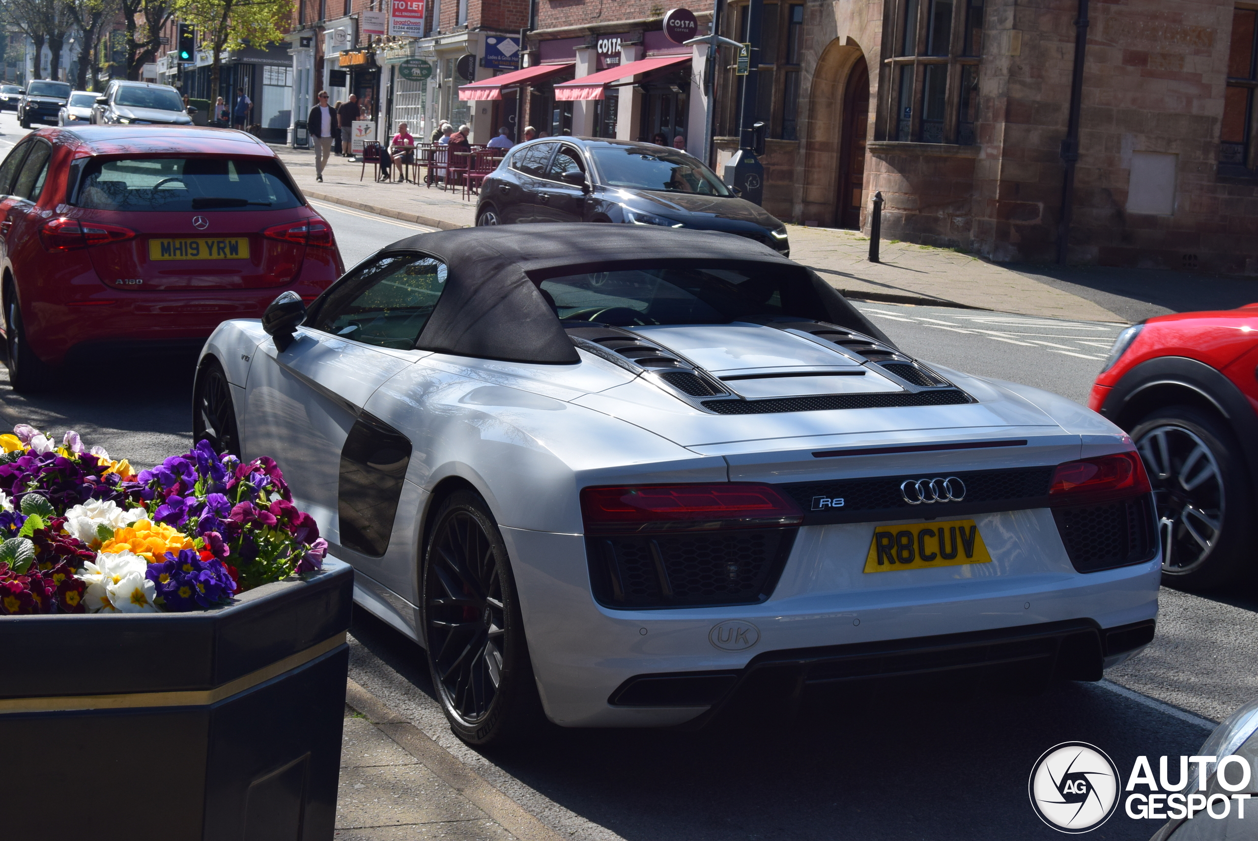Audi R8 V10 Spyder 2016