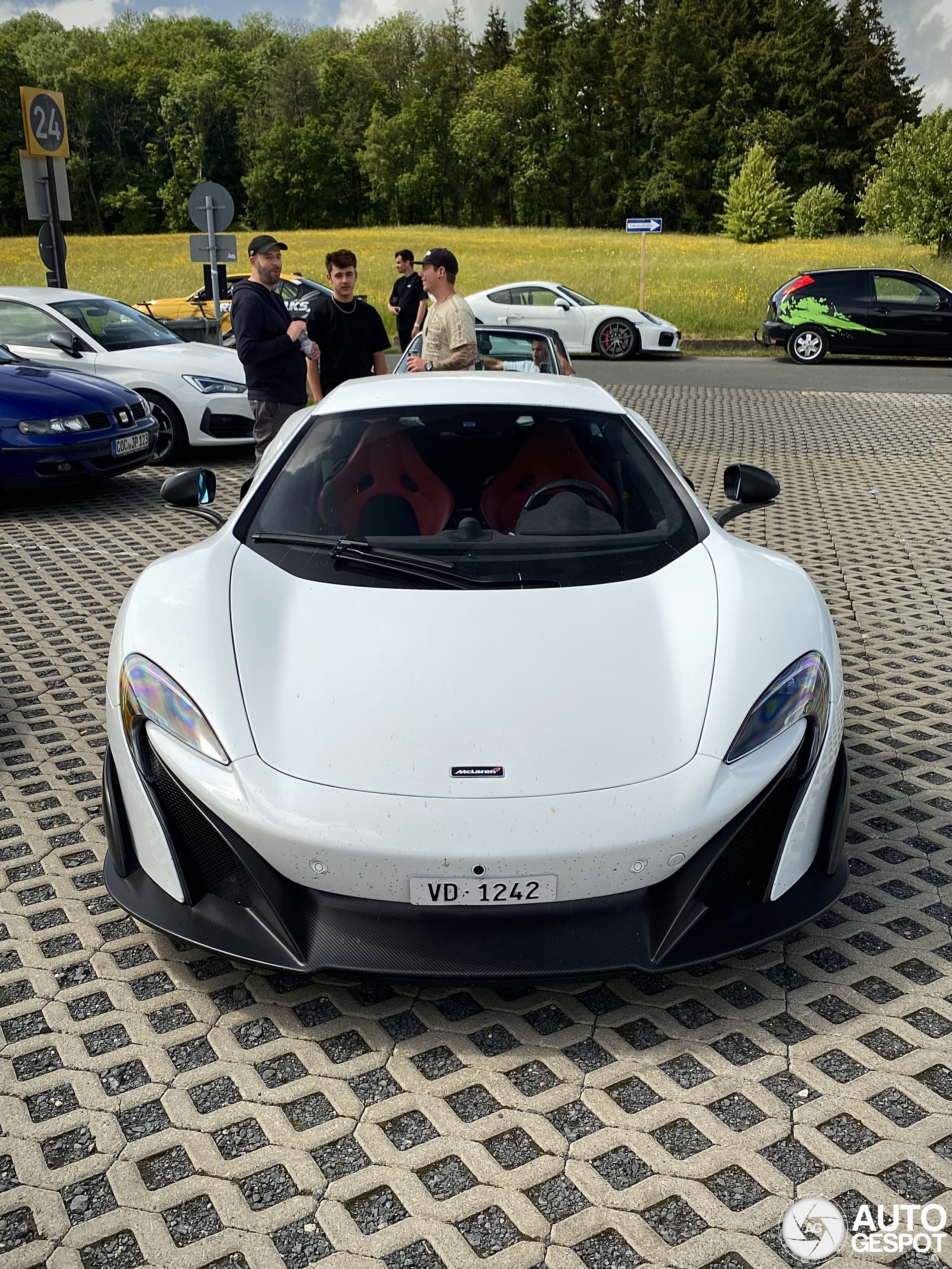 McLaren 675LT