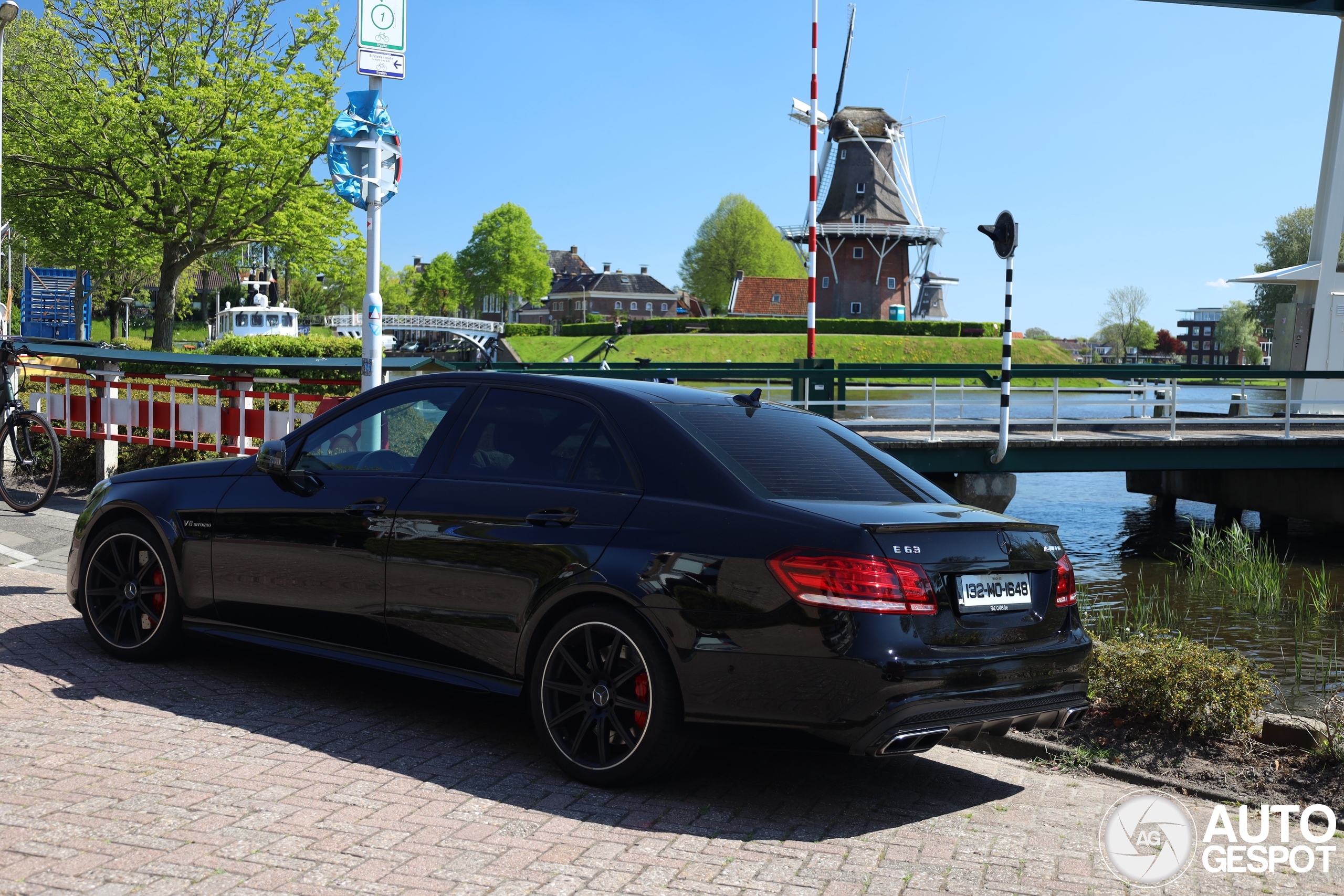 Mercedes-Benz E 63 AMG S W212