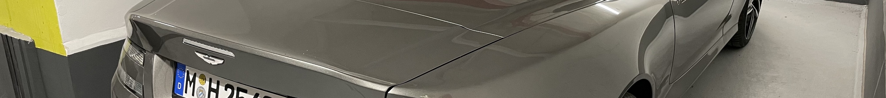 Aston Martin DB9 GT Volante 2016