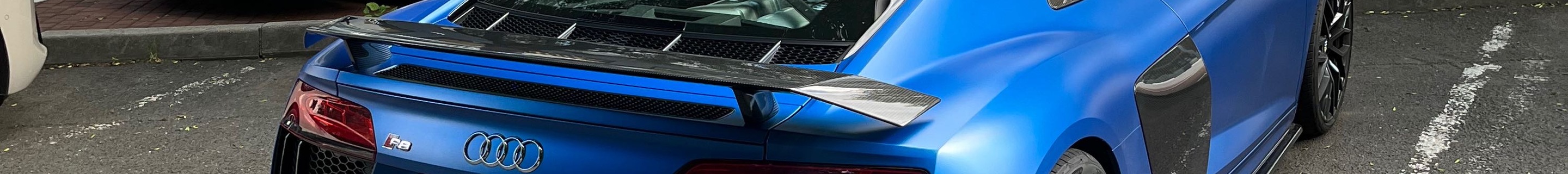 Audi R8 V10 Plus 2015