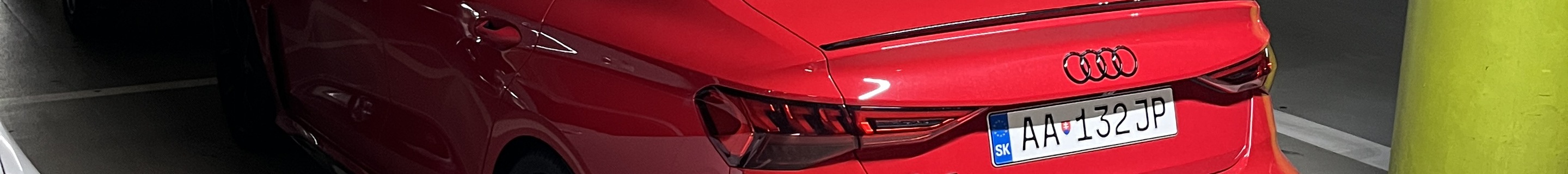 Audi RS3 Sedan 8Y