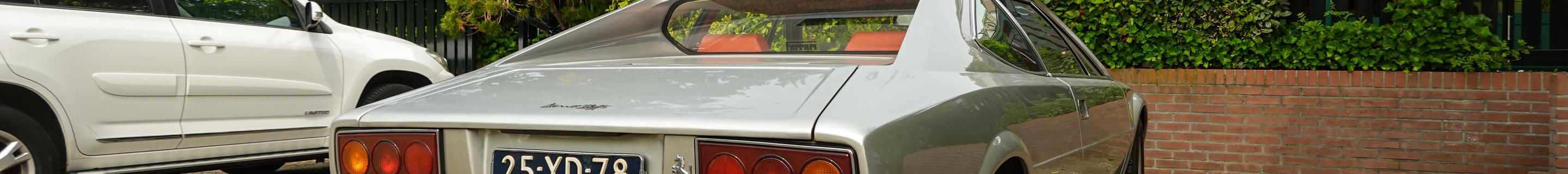 Ferrari Dino 208 GT4