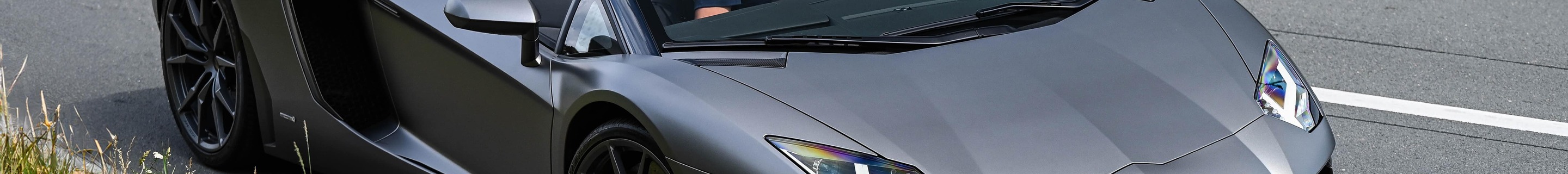 Lamborghini Aventador LP700-4 Roadster