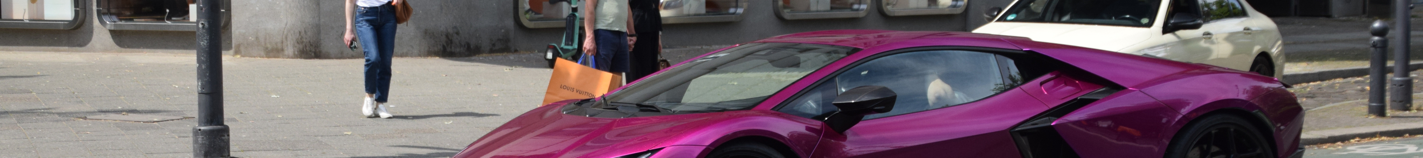 Lamborghini Revuelto
