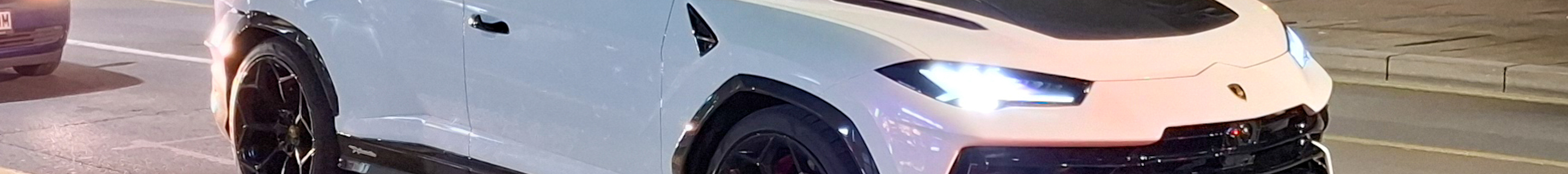 Lamborghini Urus Performante