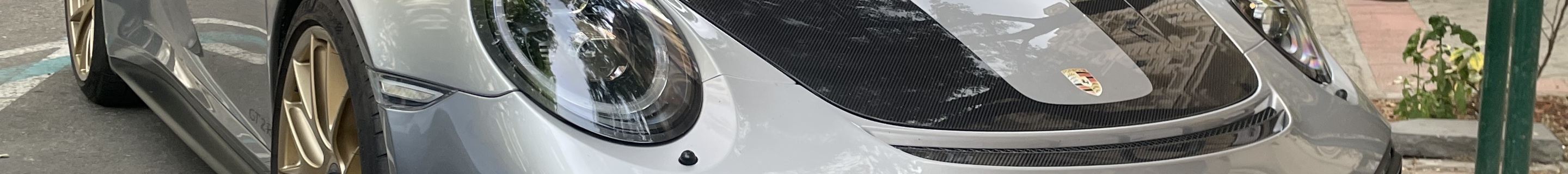 Porsche 991 GT2 RS Weissach Package