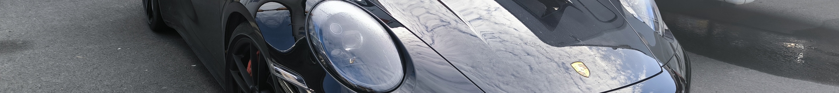 Porsche 992 Carrera GTS