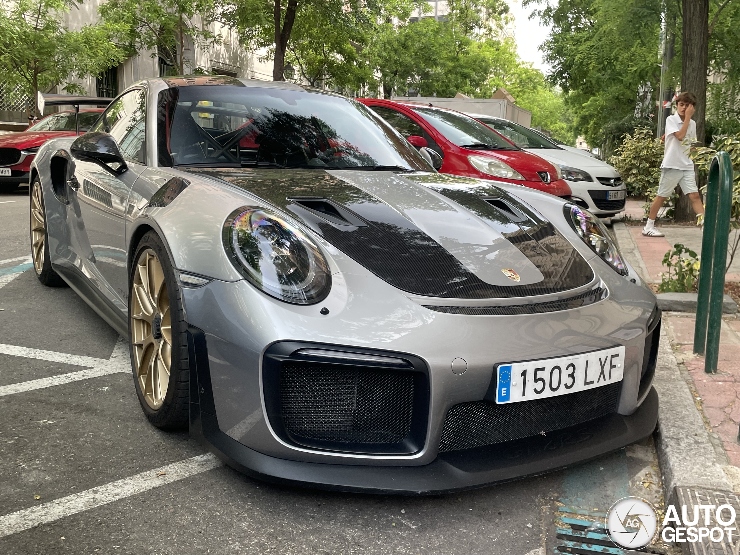 Porsche 991 GT2 RS Weissach Package