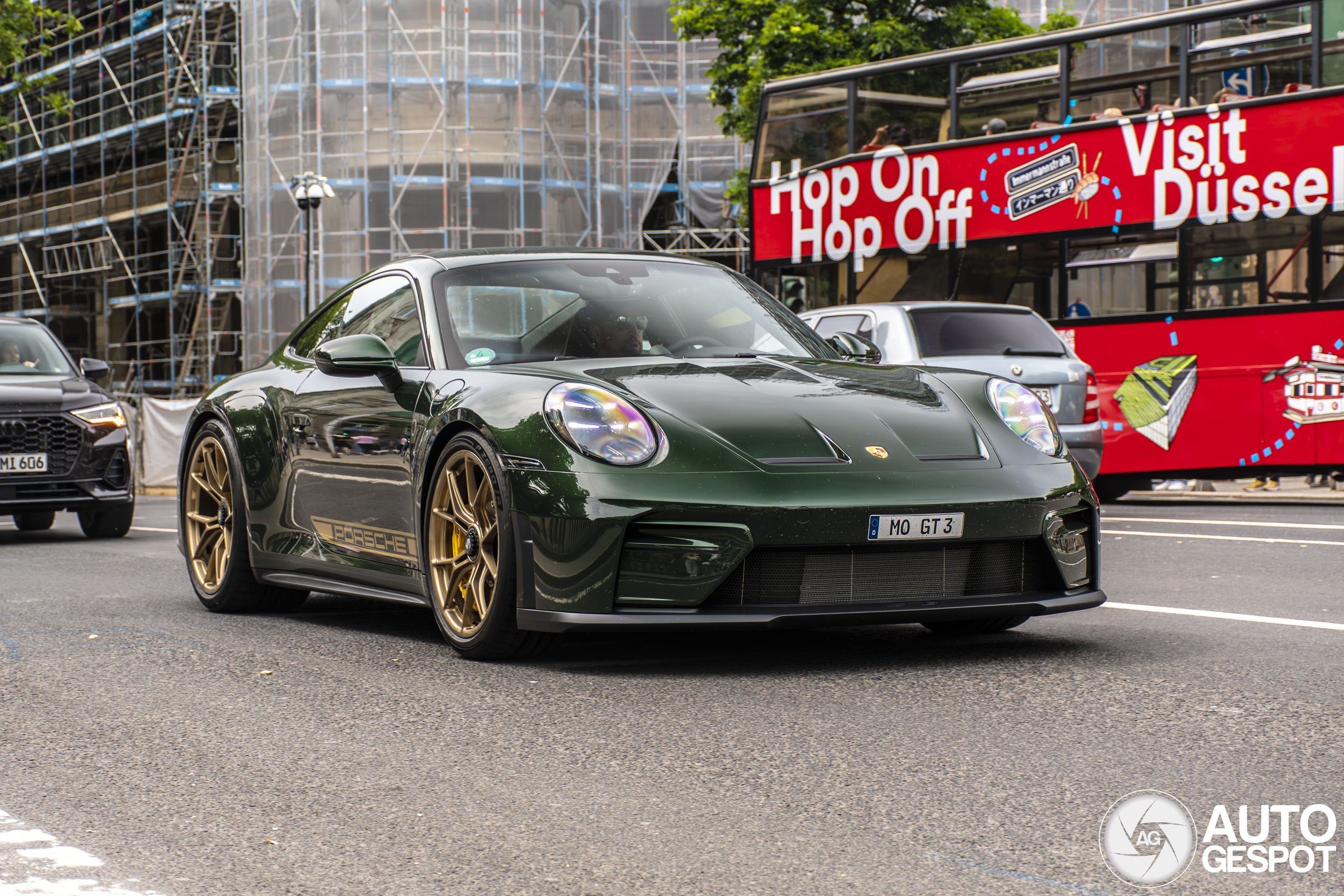 Porsche 992 GT3 Touring MkII - 01 June 2025 - Autogespot