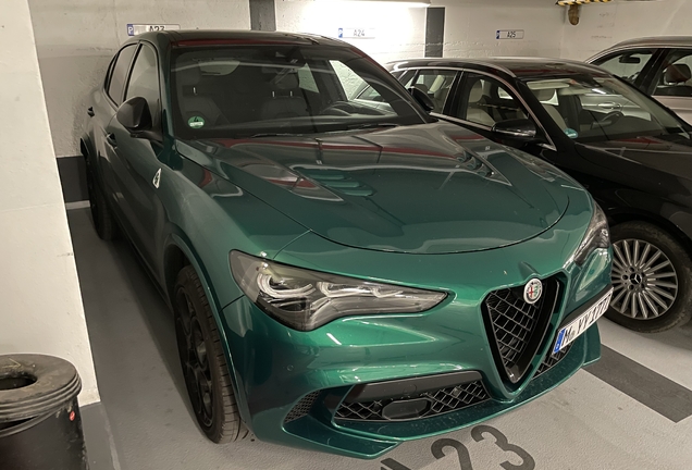 Alfa Romeo Stelvio Quadrifoglio 2023