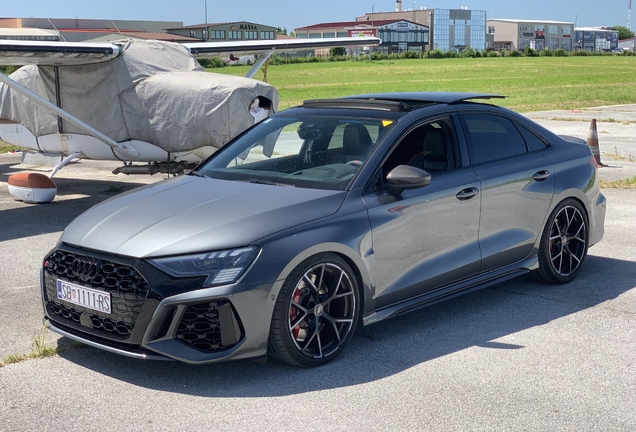 Audi RS3 Sedan 8Y