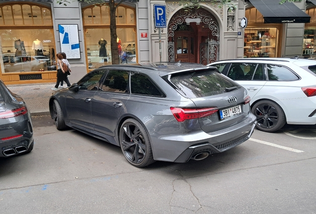 Audi RS6 Avant C8