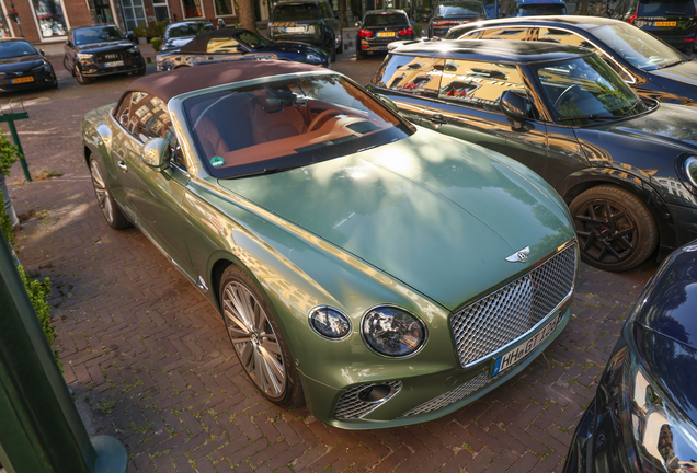 Bentley Continental GTC V8 2020
