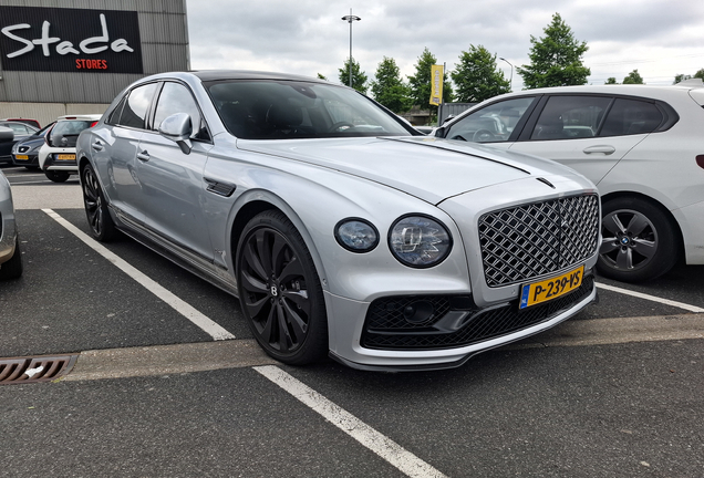 Bentley Flying Spur Hybrid
