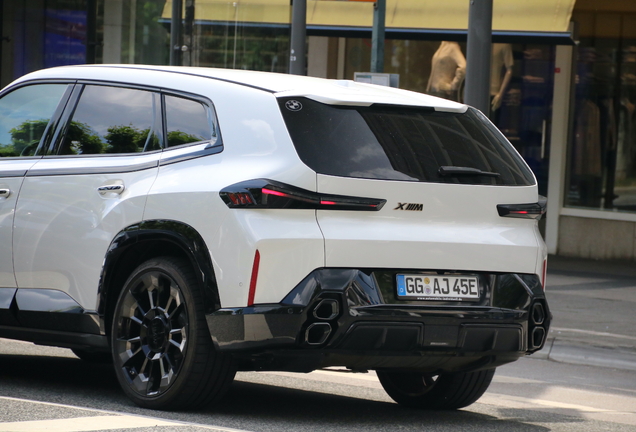 BMW XM G09