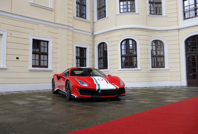 Ferrari 488 Pista Piloti