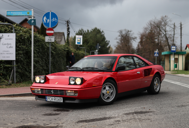 Ferrari Mondial 3.2
