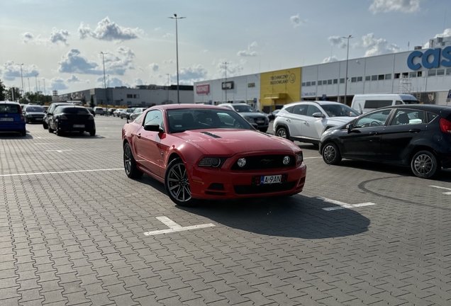 Ford Mustang GT 2013