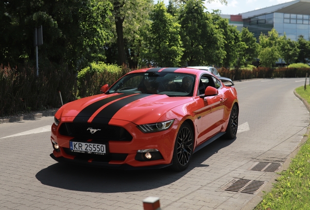 Ford Mustang GT 2015