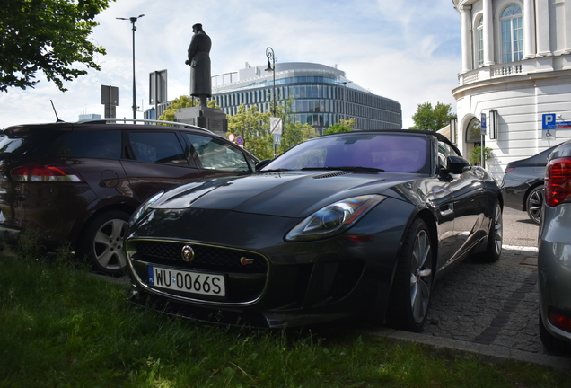 Jaguar F-TYPE S Convertible
