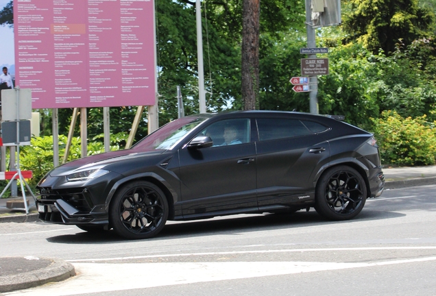 Lamborghini Urus Performante