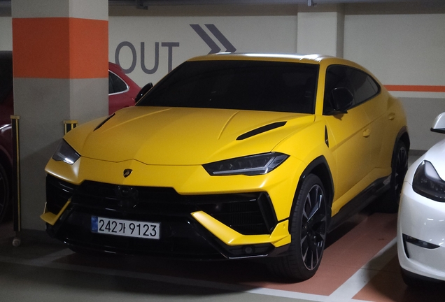 Lamborghini Urus S