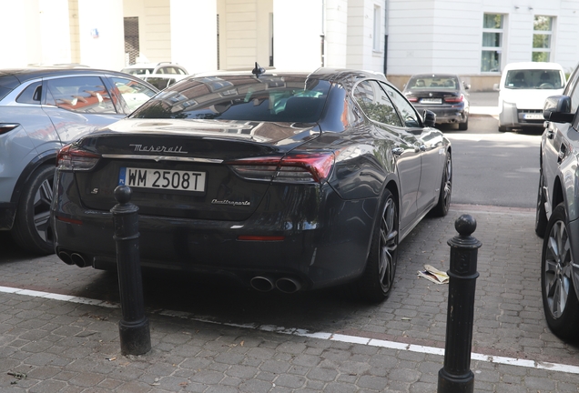 Maserati Quattroporte S GranLusso 2021