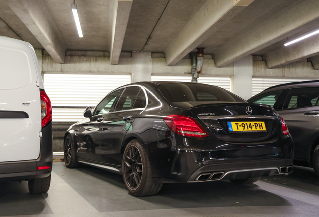 Mercedes-AMG C 63 S W205