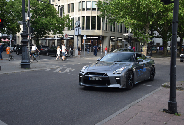 Nissan GT-R 2017