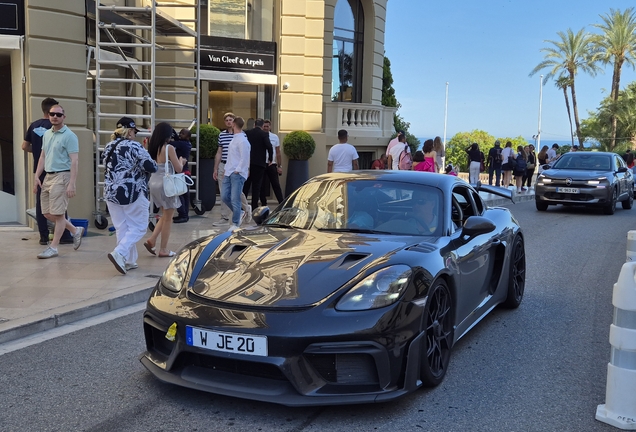 Porsche 718 Cayman GT4 RS