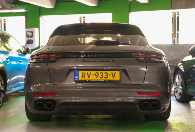 Porsche 971 Panamera Turbo S E-Hybrid Sport Turismo