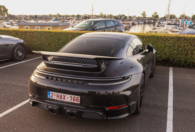 Porsche 992 Carrera 4 GTS MkII