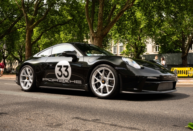 Porsche 992 S/T