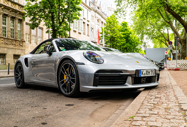 Porsche 992 Turbo S Cabriolet