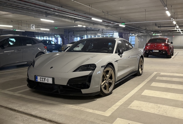 Porsche Taycan Turbo MkII