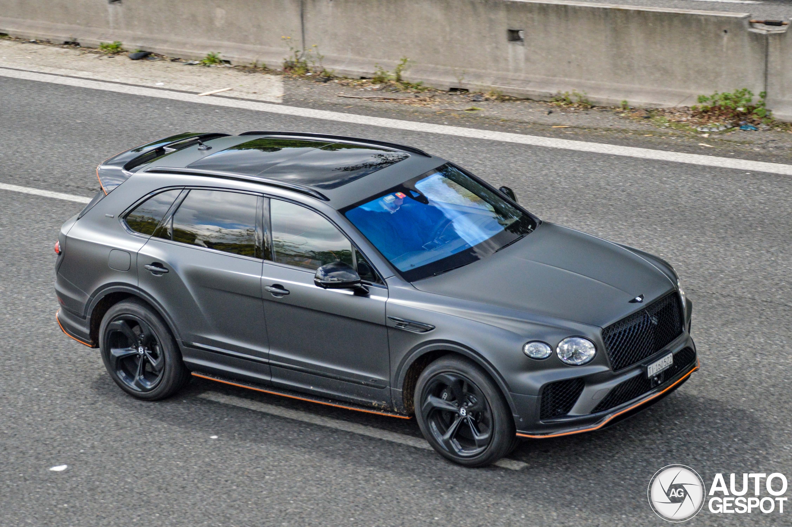 Bentley Bentayga V8 S 2024 Black Edition
