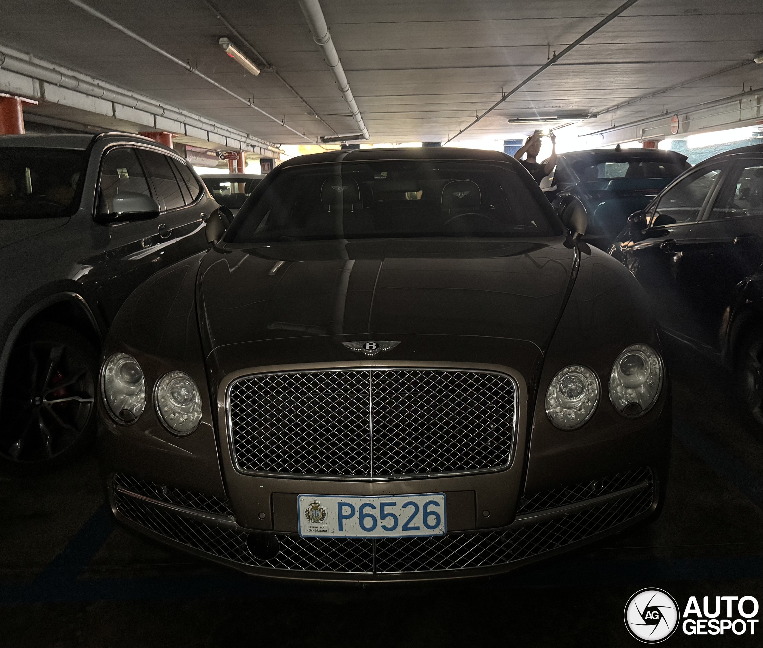 Bentley Flying Spur W12