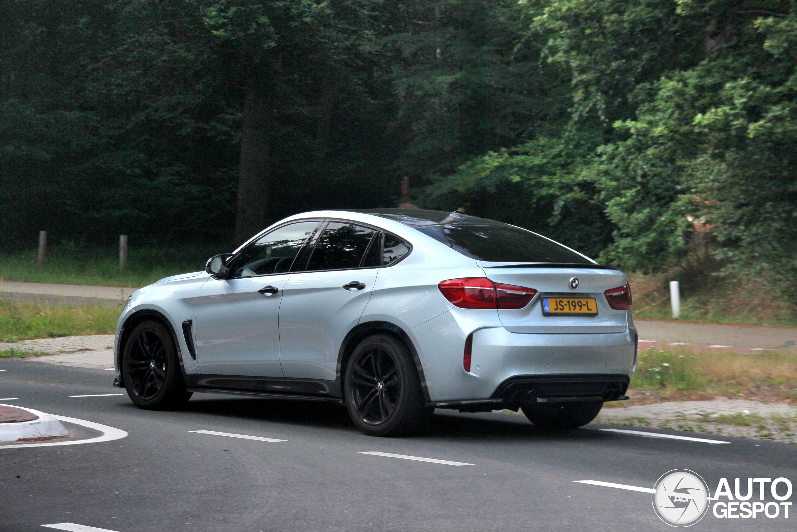 BMW X6 M F86