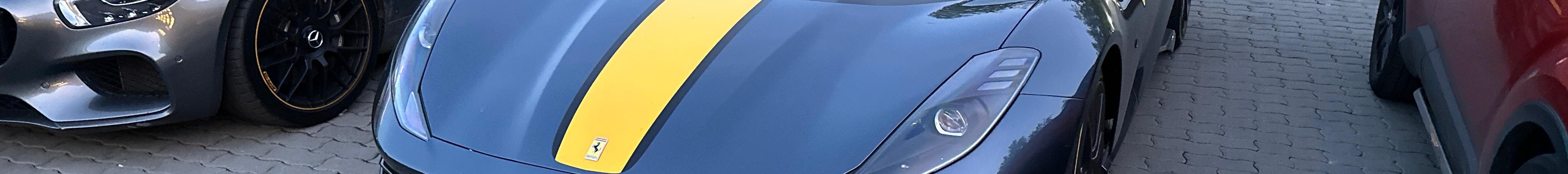 Ferrari 812 Competizione