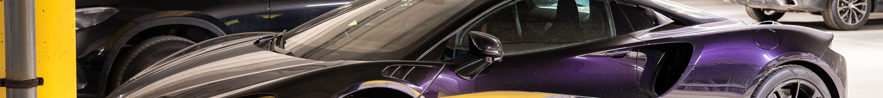 McLaren Artura Spider