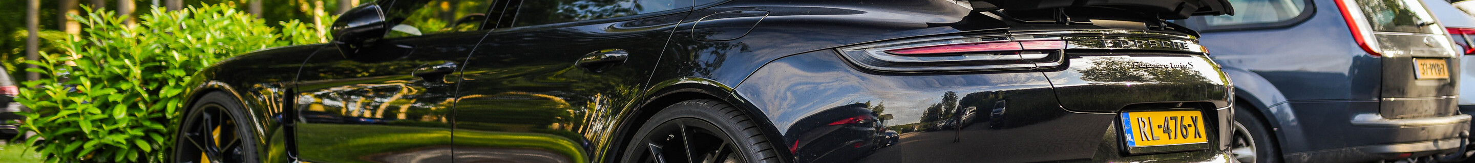 Porsche 971 Panamera Turbo S E-Hybrid