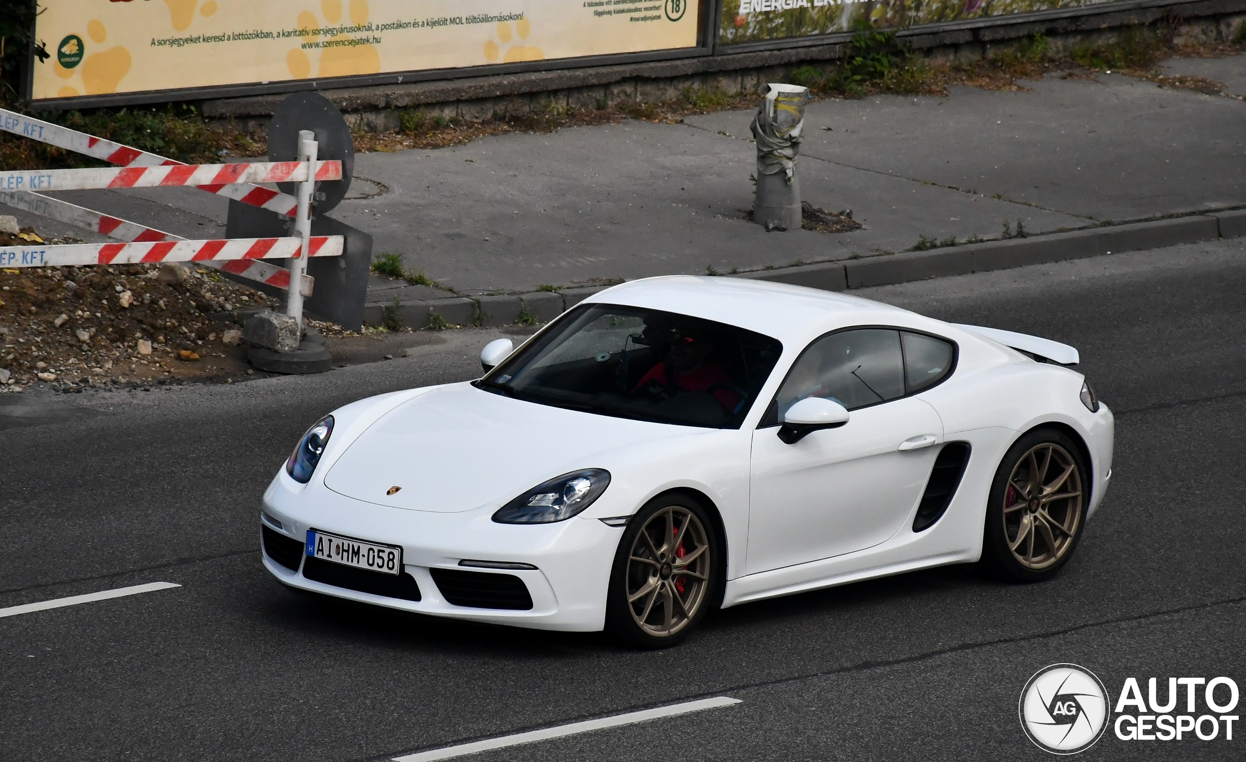 Porsche 718 Cayman S