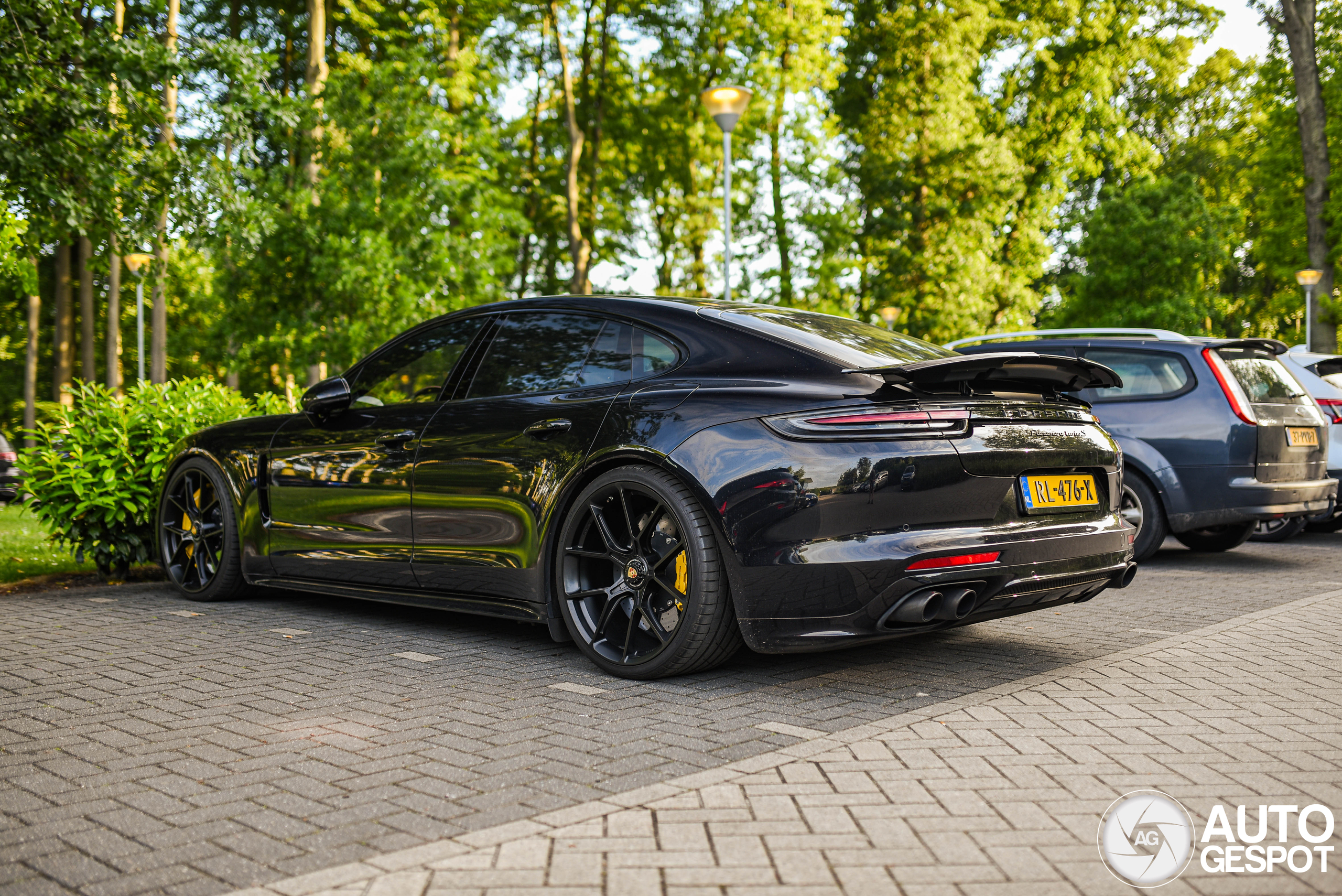 Porsche 971 Panamera Turbo S E-Hybrid