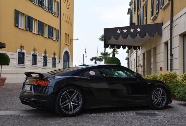 Audi R8 V10 Plus 2015