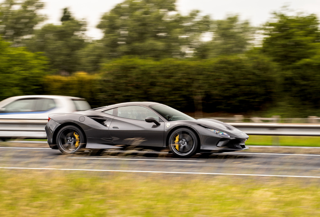 Ferrari F8 Tributo