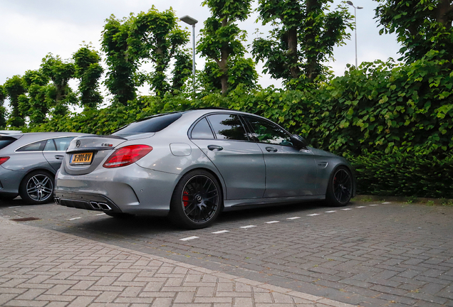 Mercedes-AMG C 63 S W205