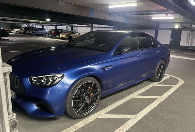 Mercedes-AMG E 63 S W213 2021