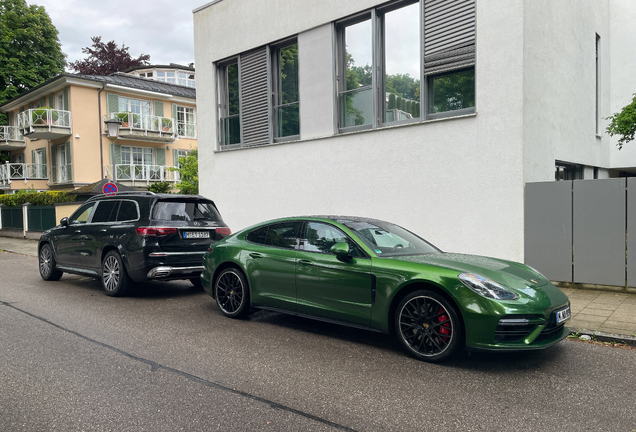 Porsche 971 Panamera Turbo MkI