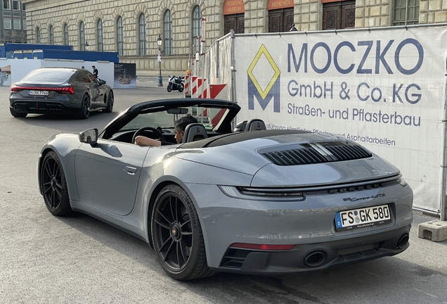 Porsche 992 Carrera 4 GTS Cabriolet
